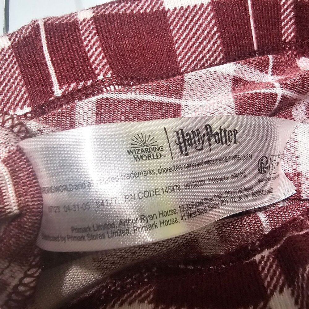 Wizarding World of Harry Potter Gryffindor Plaid Red Soft Leggings Universal - Picture 5 of 5